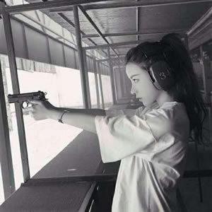高荷惠（身份：会津女医生、曾被武田观柳禁锢制鸦片） - 手机端流畅在线观看 - 小程序直播